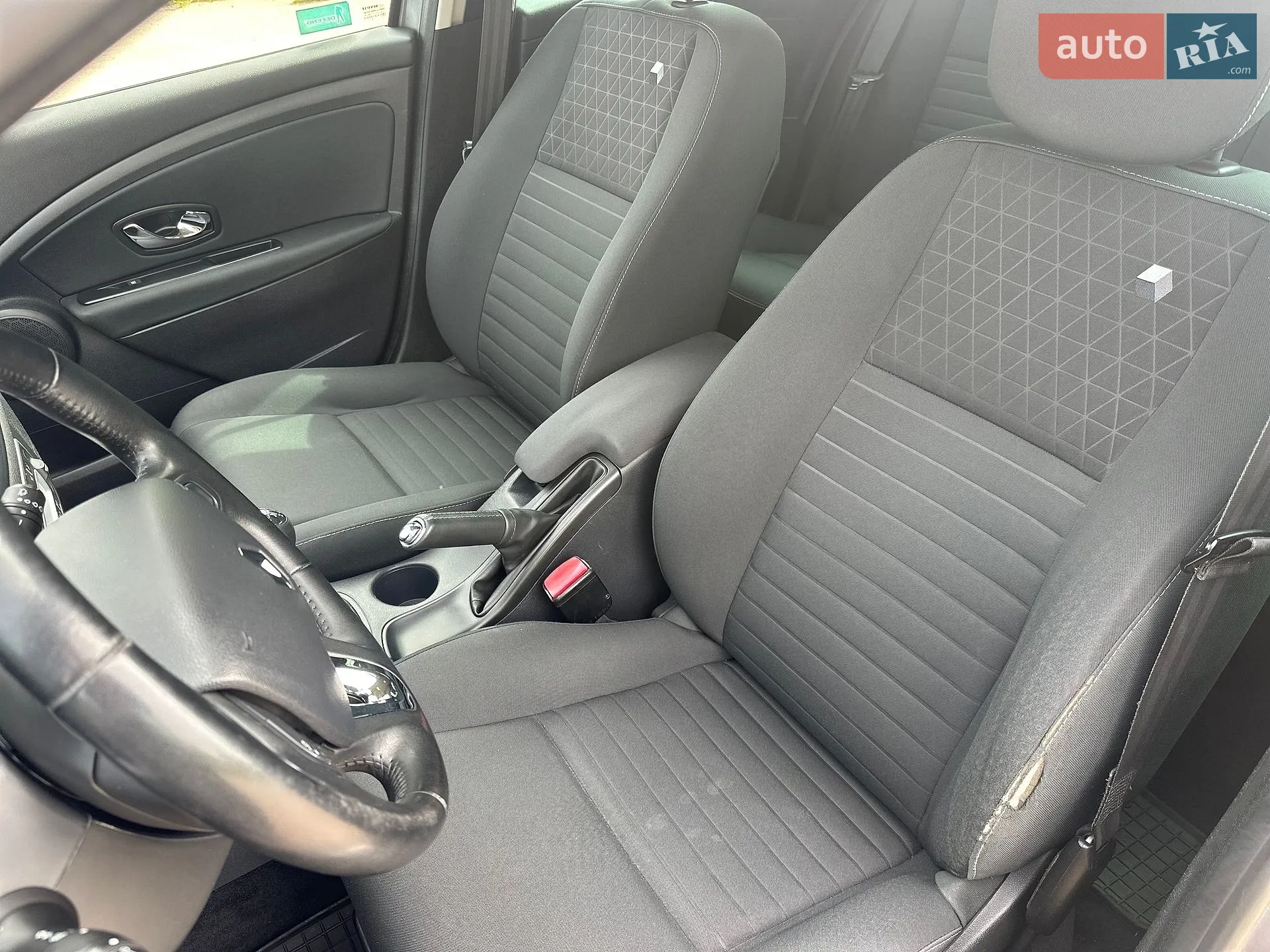 2014 Renault Megane - мініатюра 36