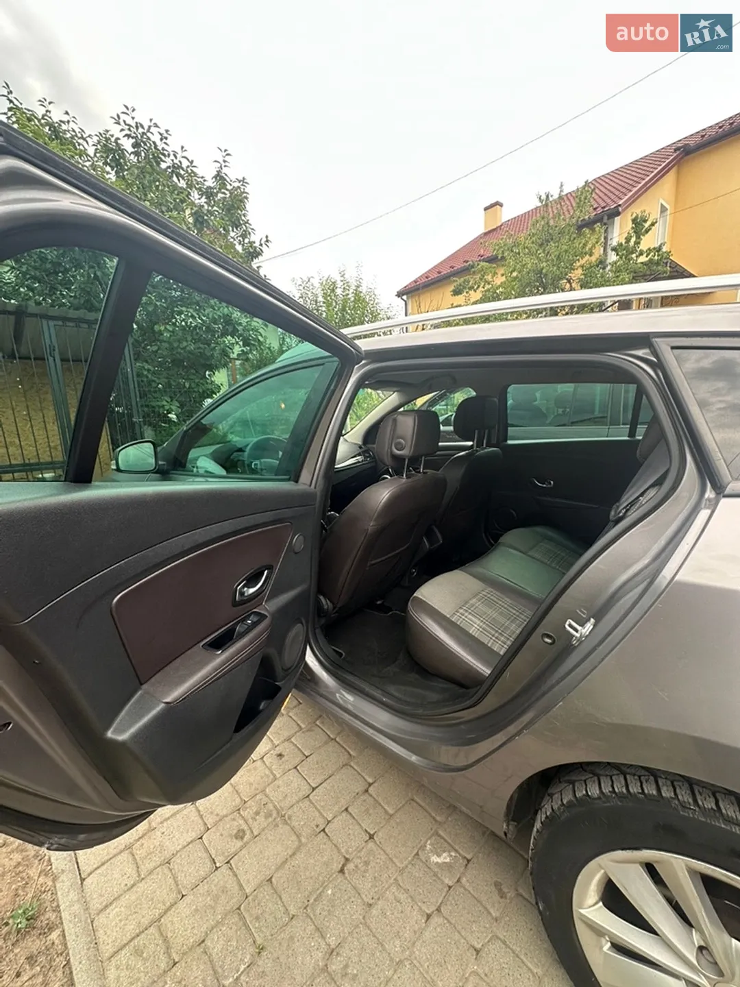 2011 Renault Megane - мініатюра 11