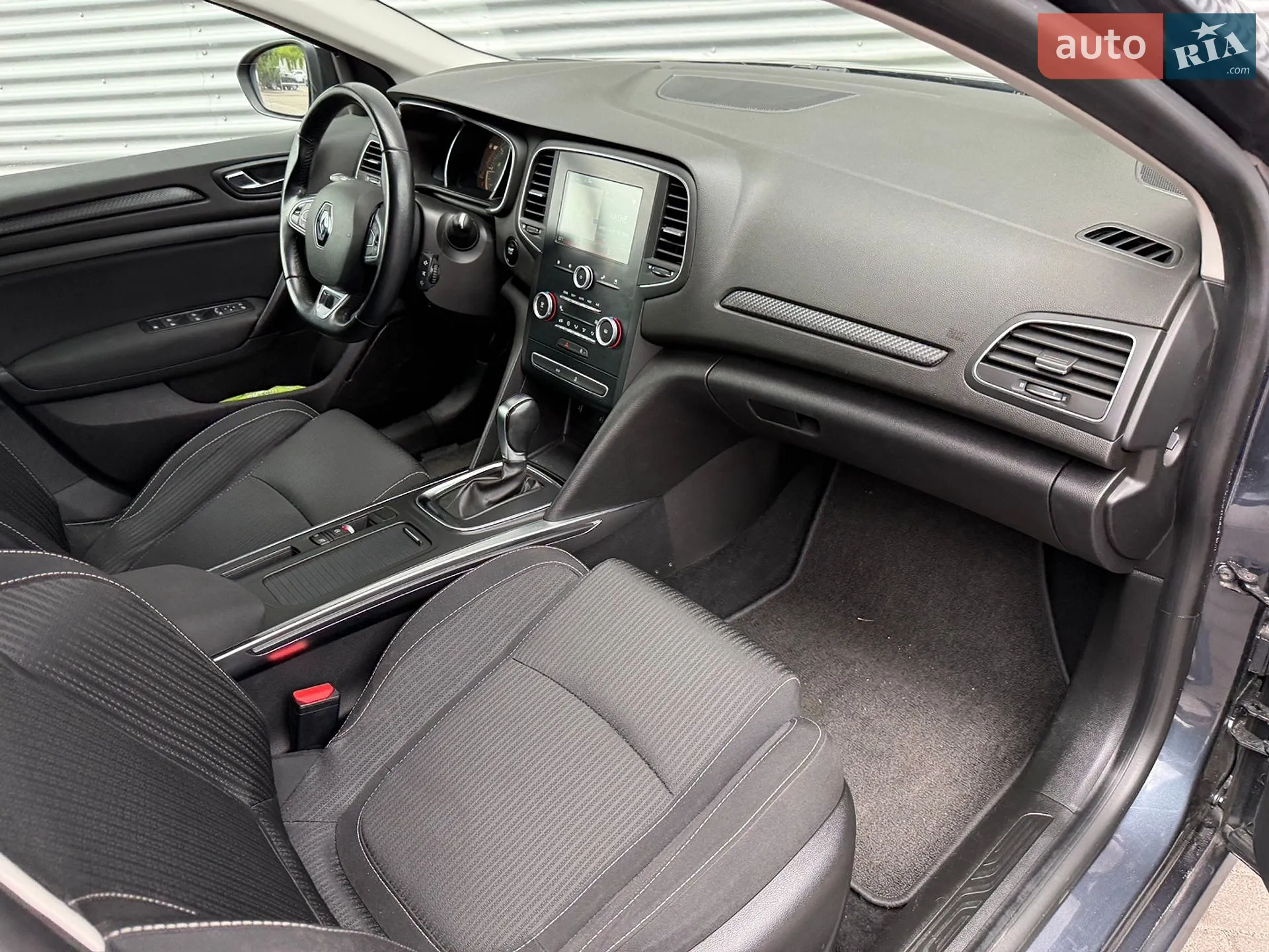 2017 Renault Megane - мініатюра 40