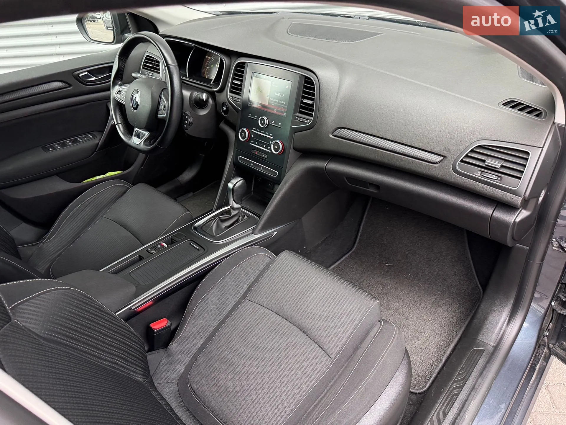 2017 Renault Megane - мініатюра 41