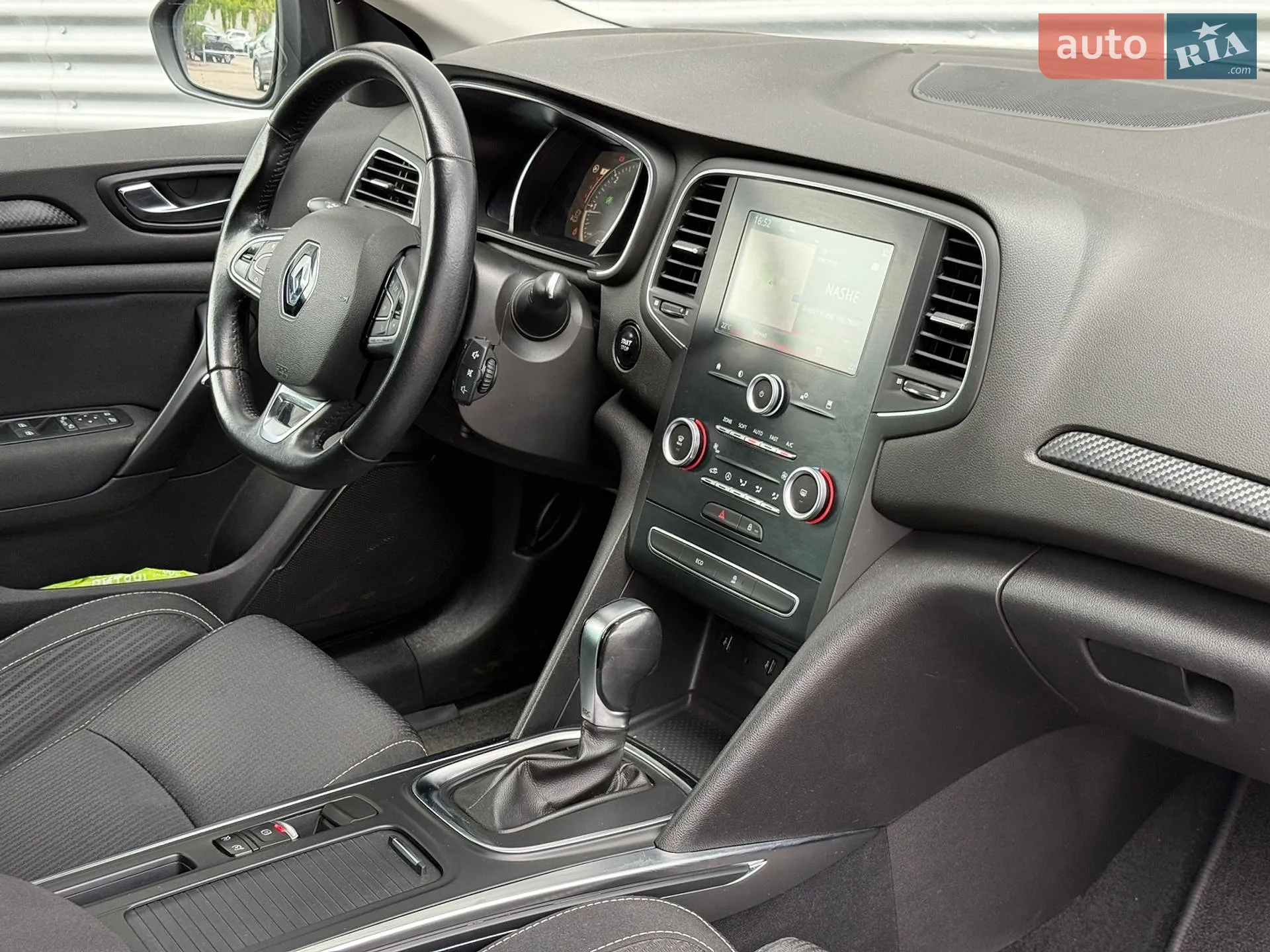 2017 Renault Megane - мініатюра 43