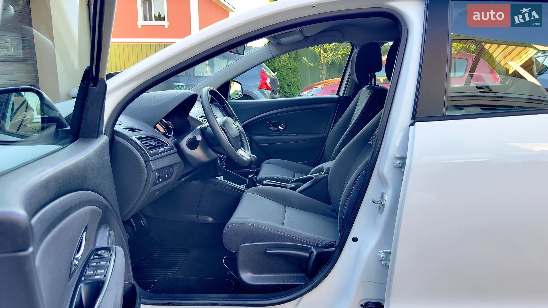 2013 Renault Megane - мініатюра 33