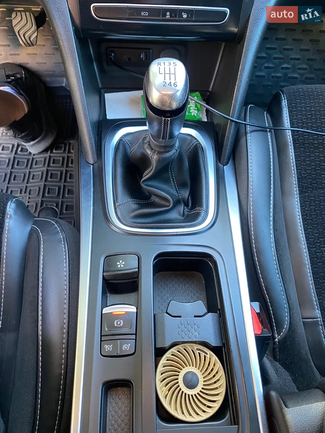 2016 Renault Megane - мініатюра 40