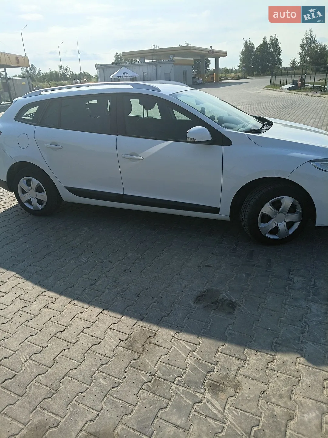2011 Renault Megane - мініатюра 9