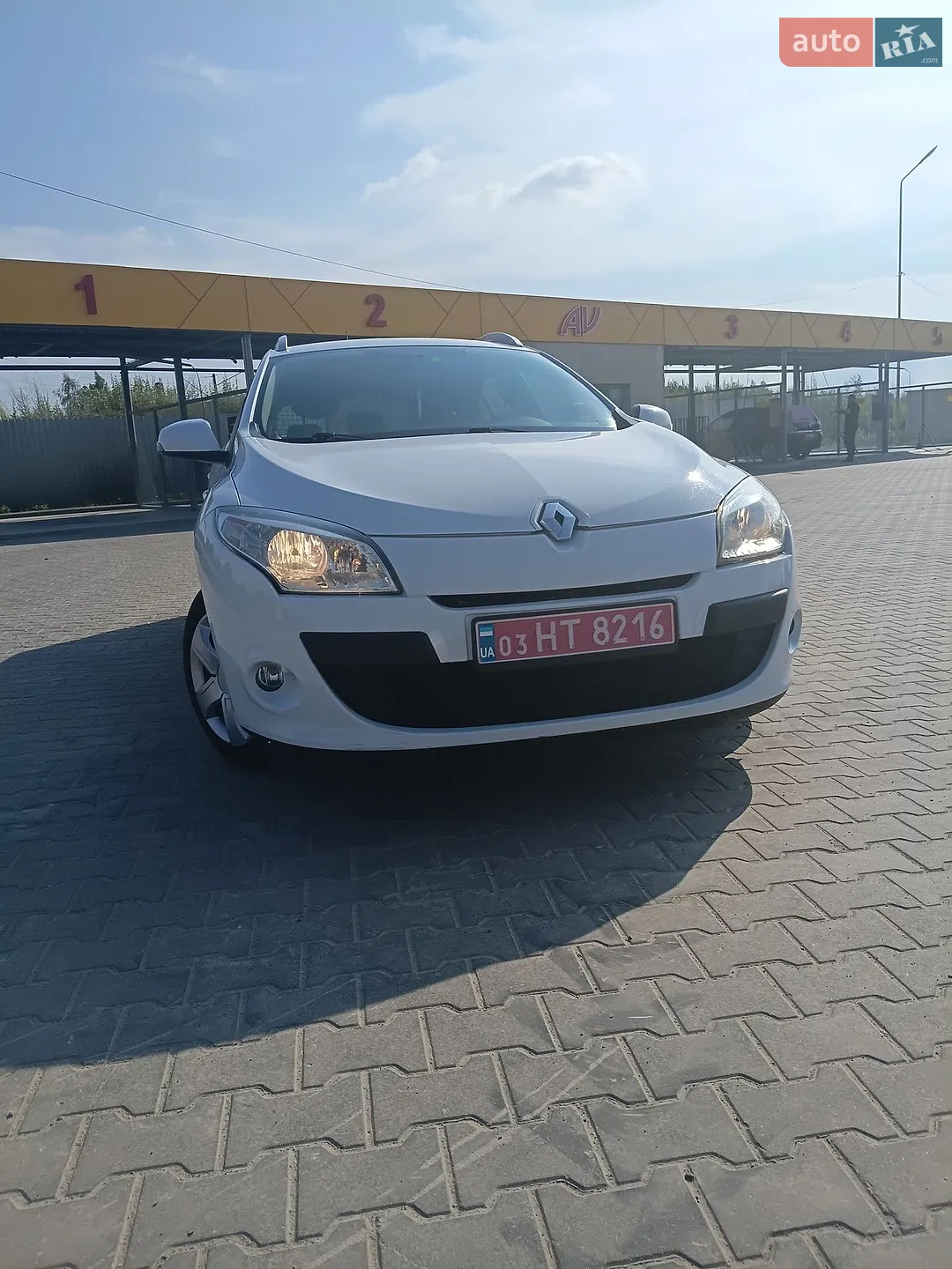 2011 Renault Megane - мініатюра 11