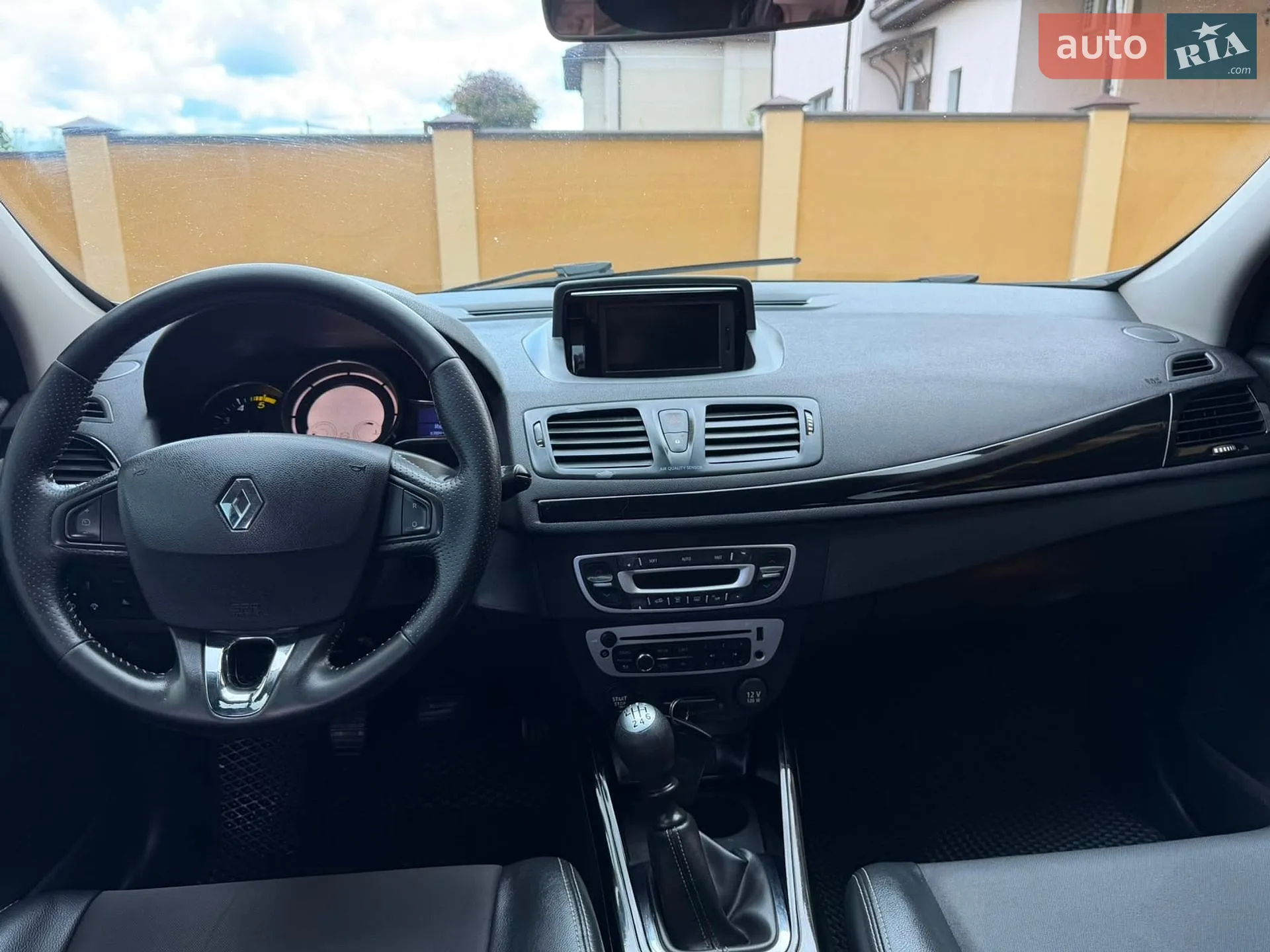 2013 Renault Megane - мініатюра 133