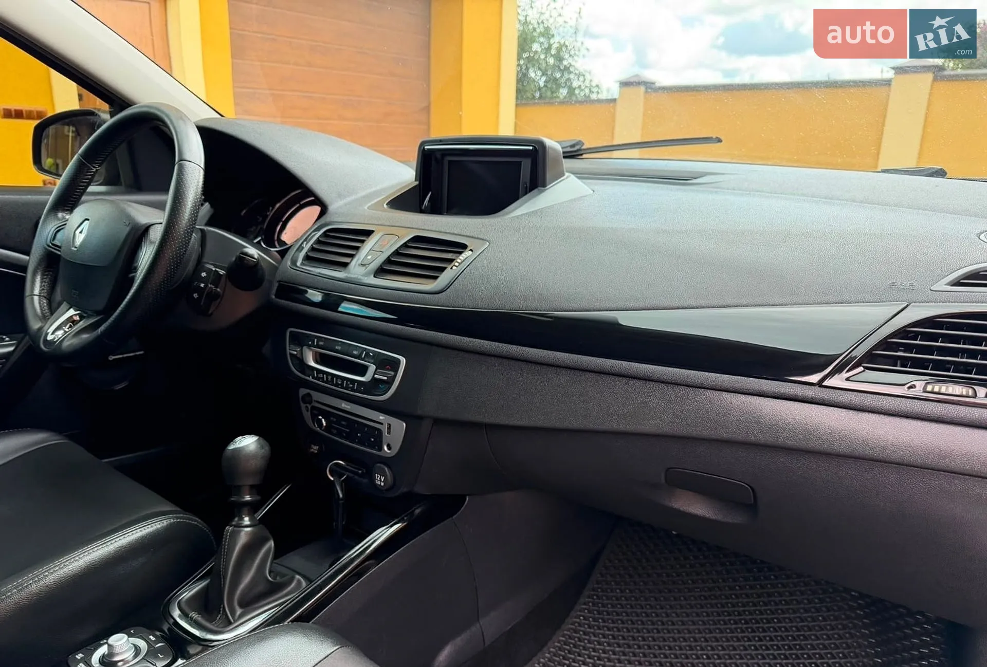 2013 Renault Megane - мініатюра 161