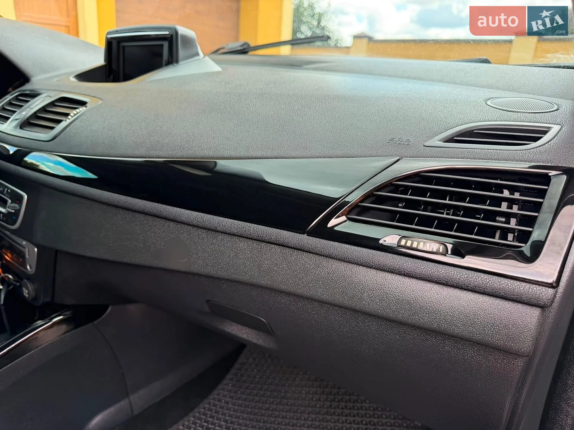 2013 Renault Megane - мініатюра 162
