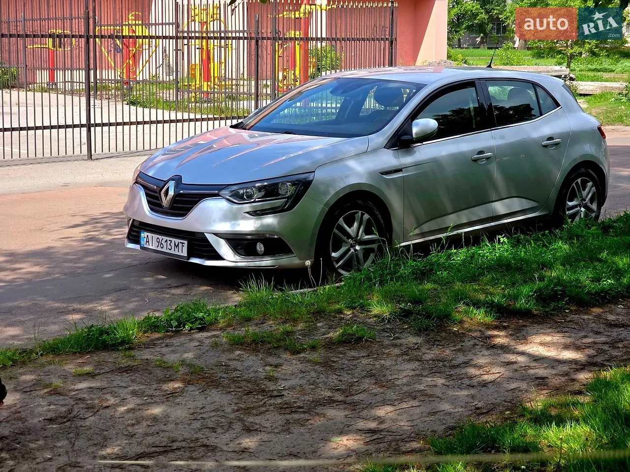 2016 Renault Megane - мініатюра 25