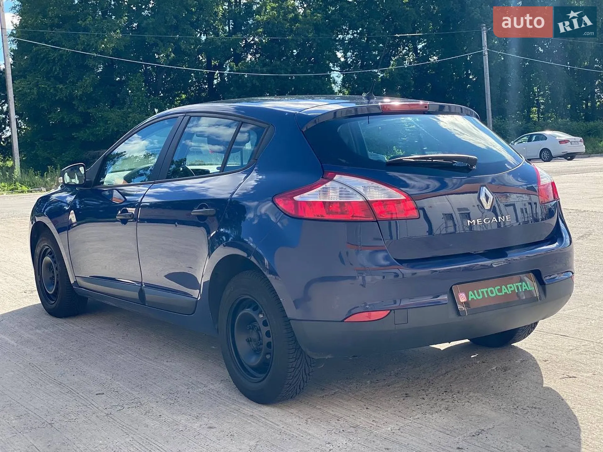 2010 Renault Megane - мініатюра 9