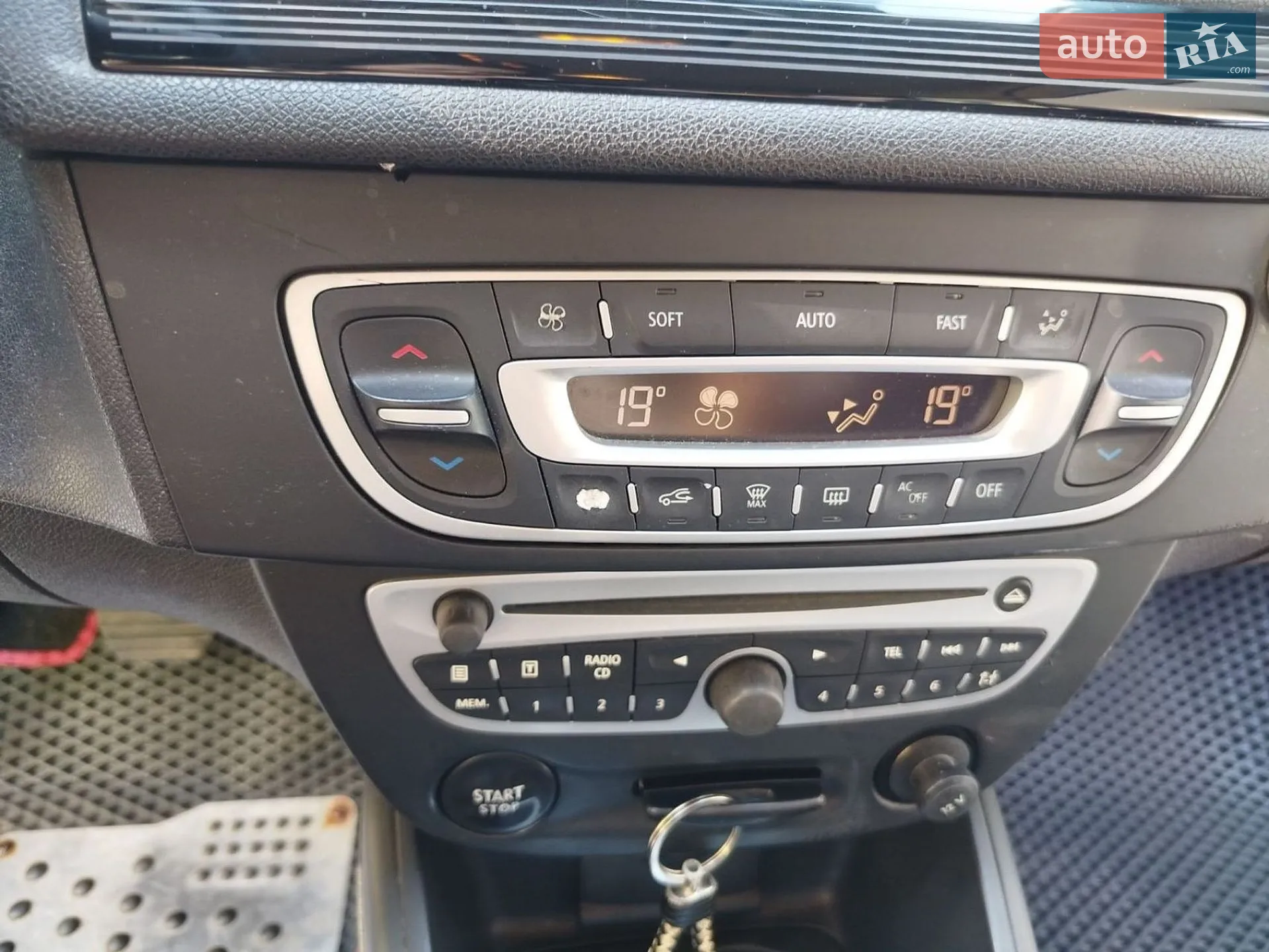 2011 Renault Megane - мініатюра 7
