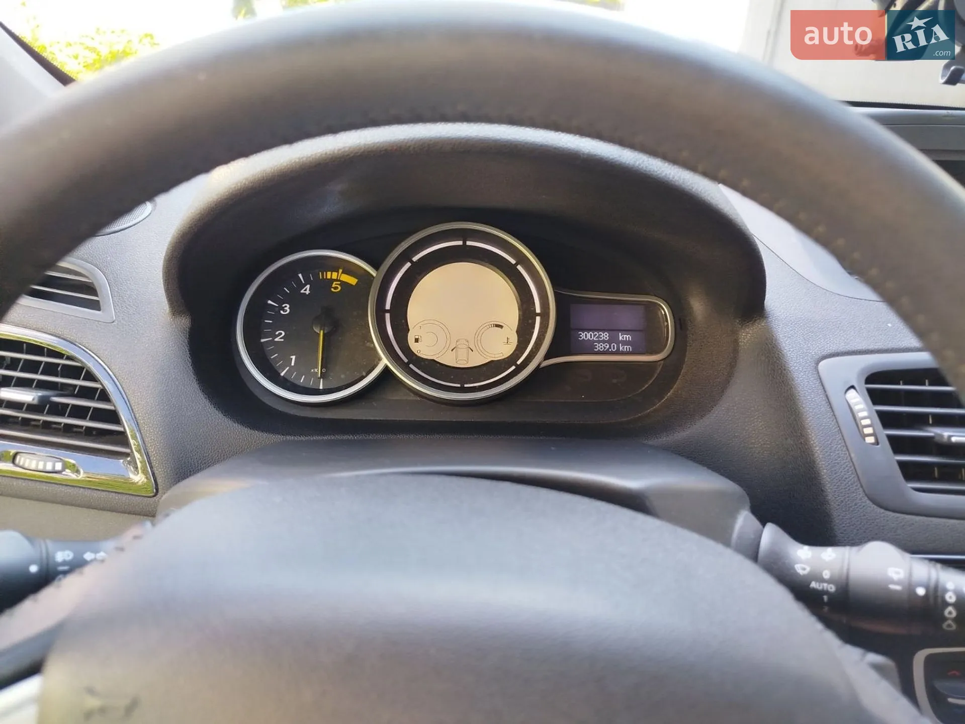 2011 Renault Megane - мініатюра 18