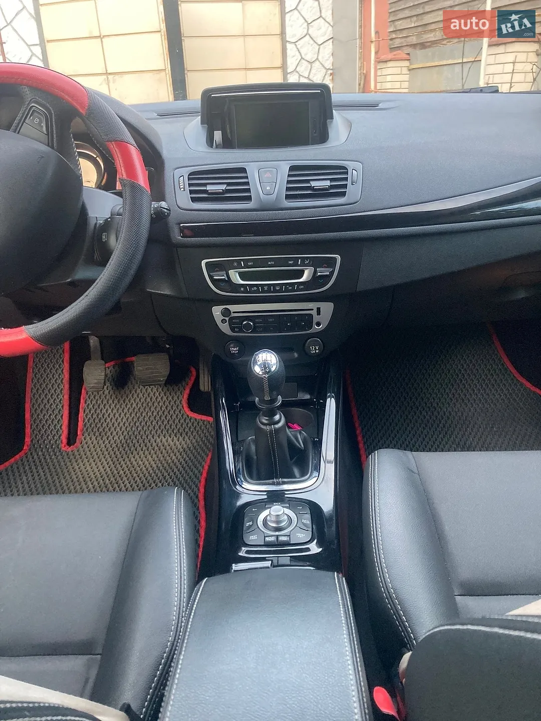 2013 Renault Megane - мініатюра 9