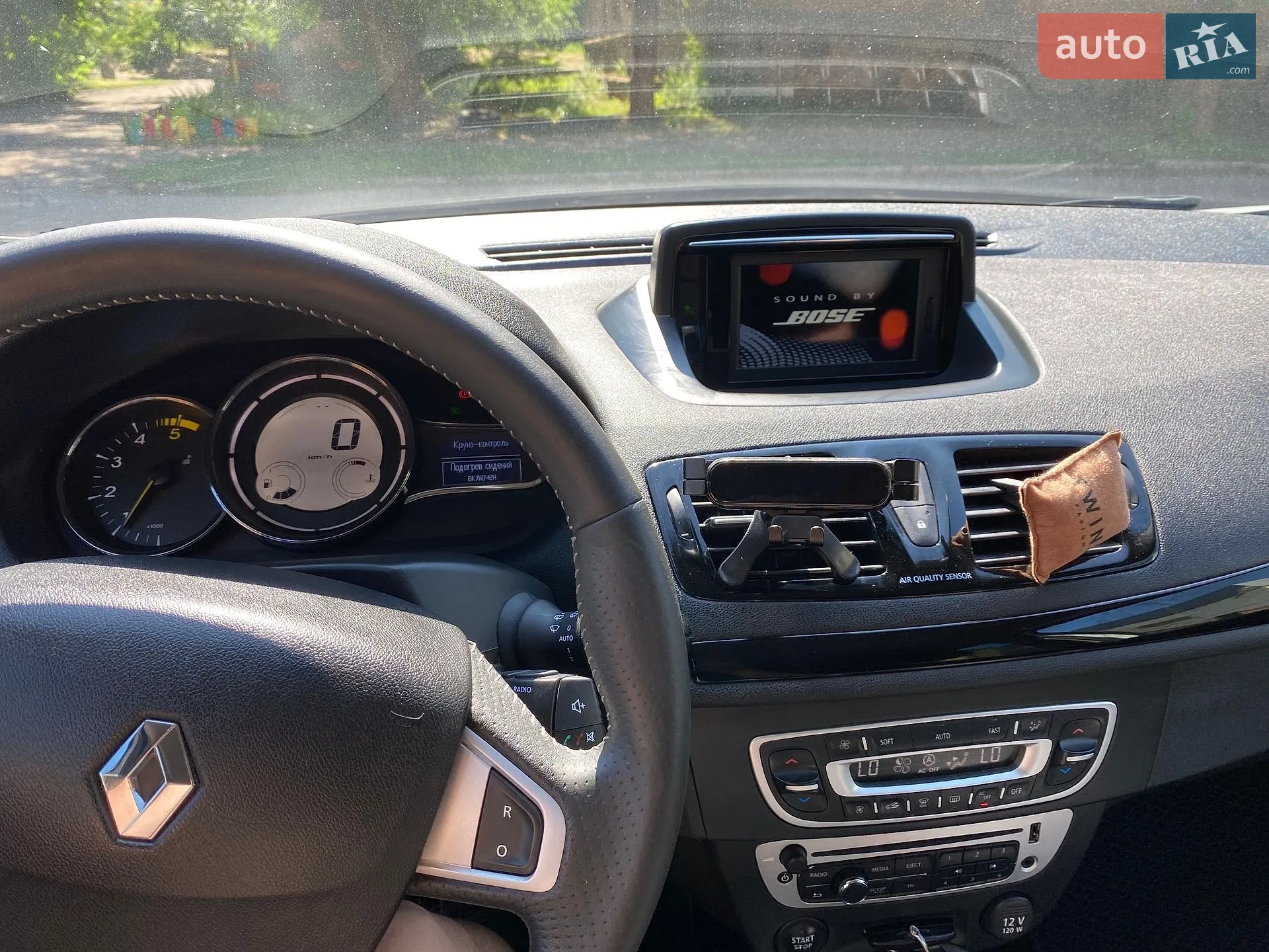 2012 Renault Megane - мініатюра 8
