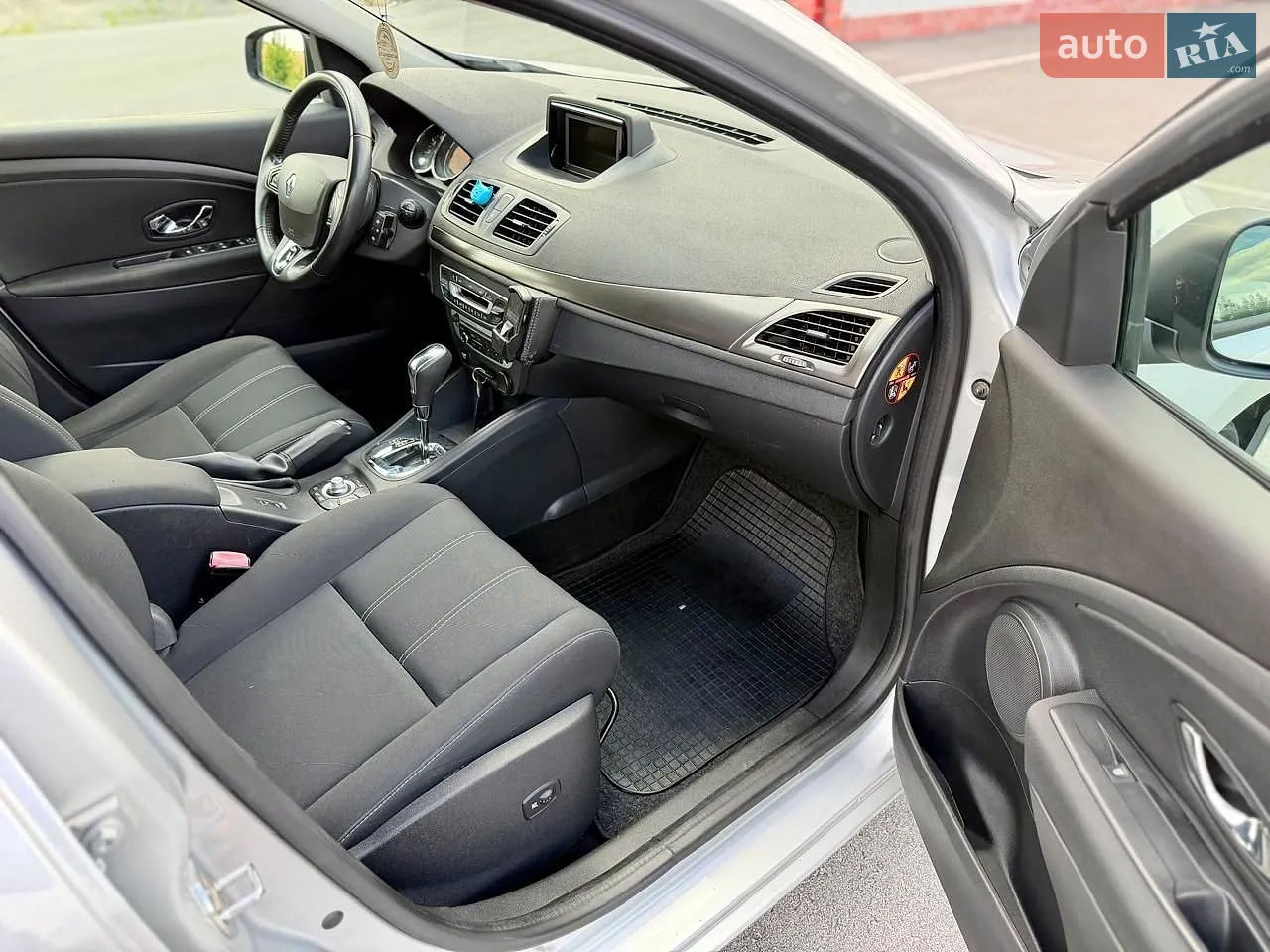 2013 Renault Megane - мініатюра 24