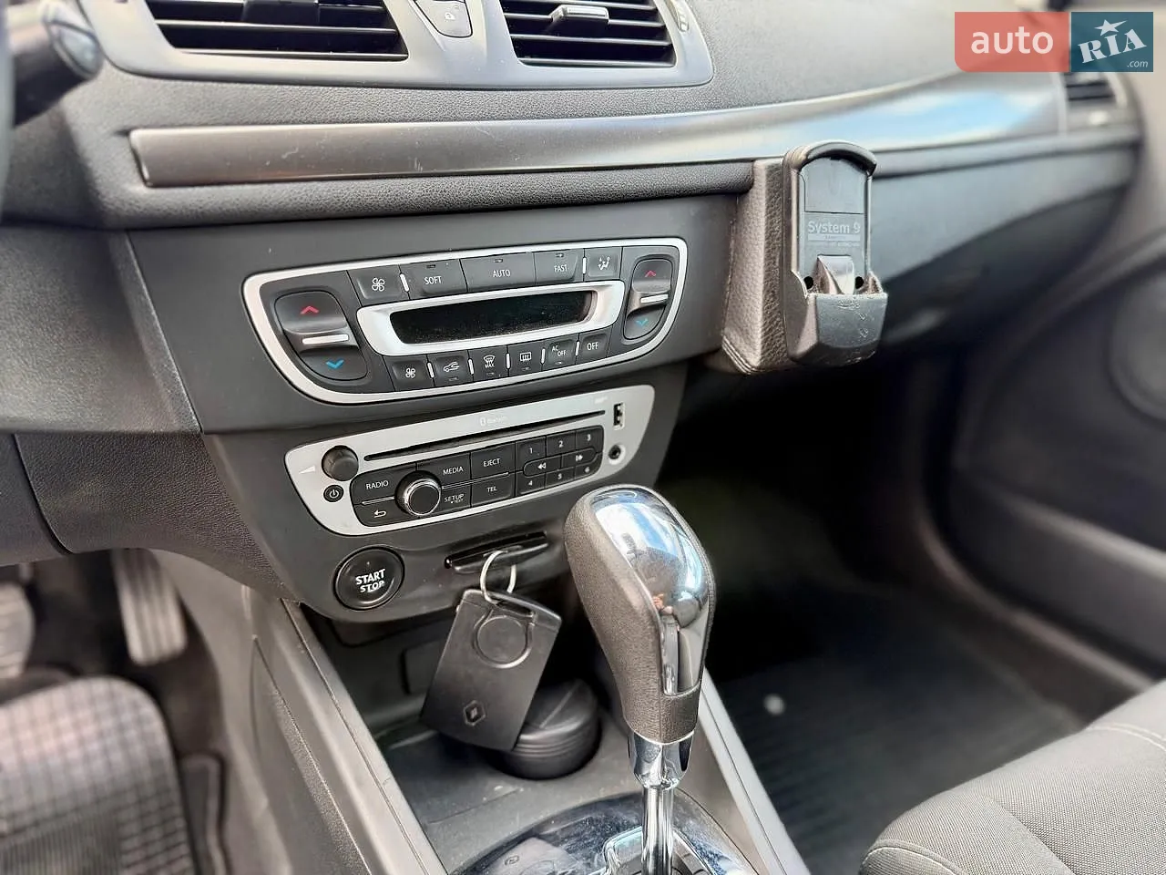 2013 Renault Megane - мініатюра 48