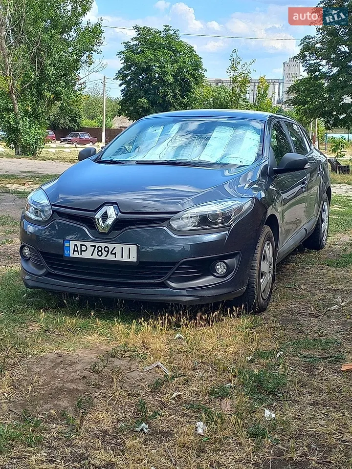 2013 Renault Megane - мініатюра 24