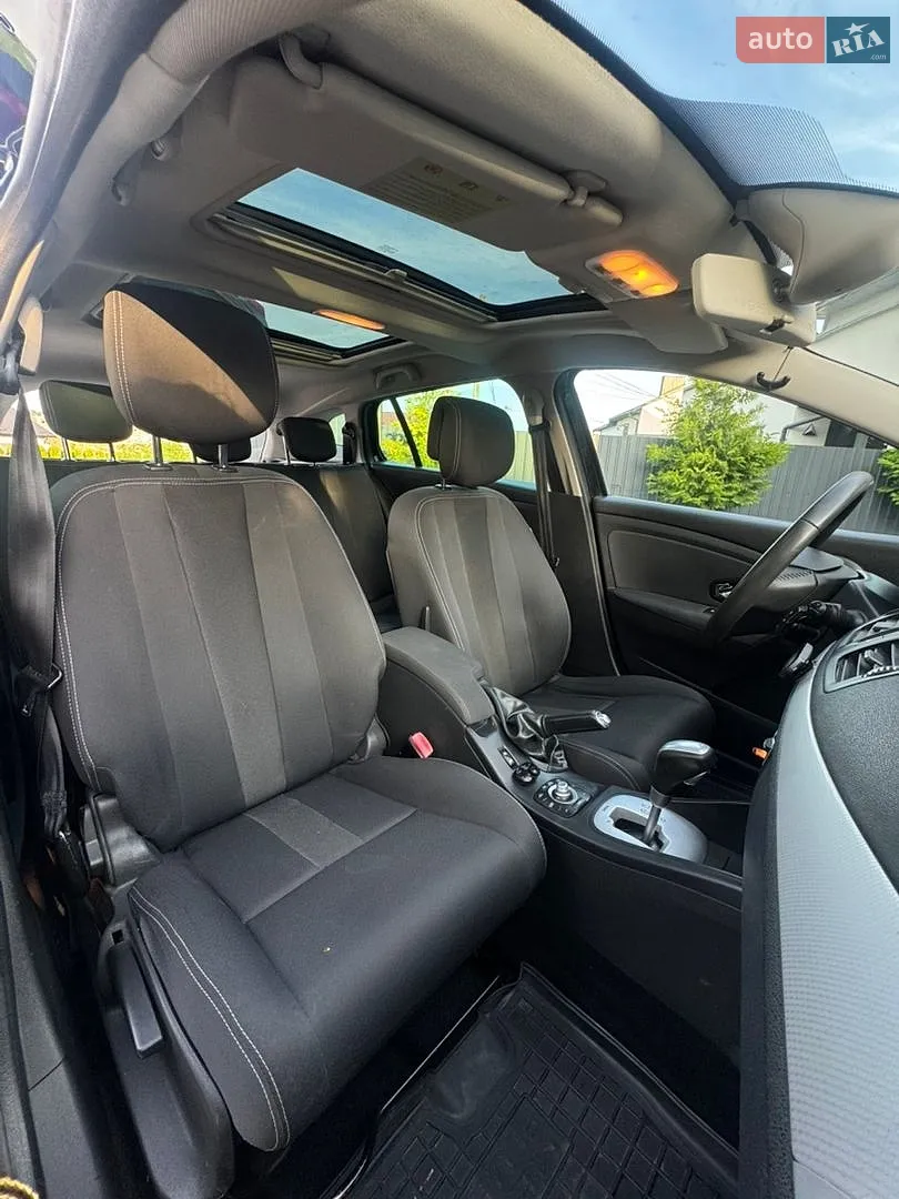 2012 Renault Megane - мініатюра 30