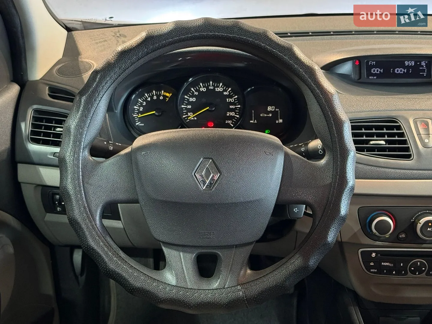 2012 Renault Megane - мініатюра 11