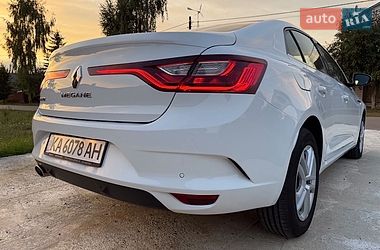 Седан Renault Megane 2020 в Києві