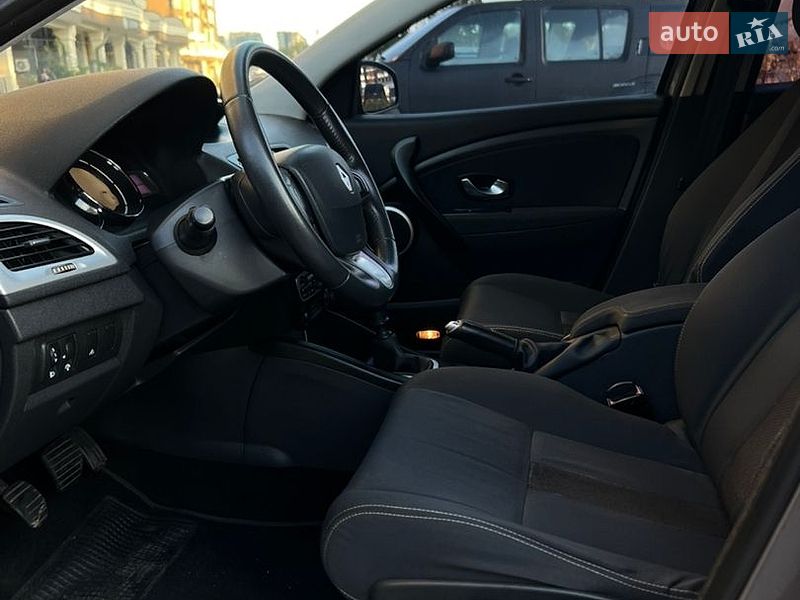 Універсал Renault Megane 2009 в Києві фото 26 Універсал Renault Megane 2009 в Києві