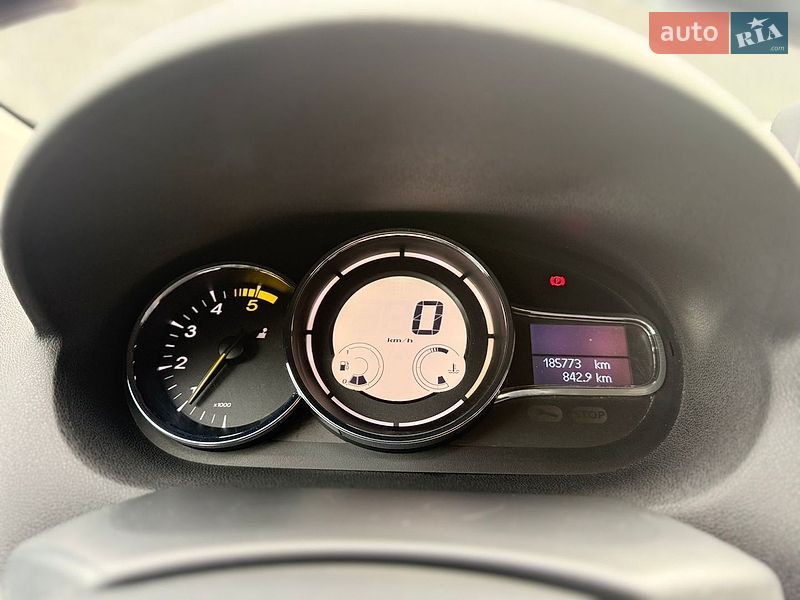 Универсал Renault Megane 2015 в Луцке фото 15 Универсал Renault Megane 2015 в Луцке
