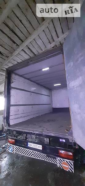 Грузовой фургон Renault Midliner 1999 в Измаиле