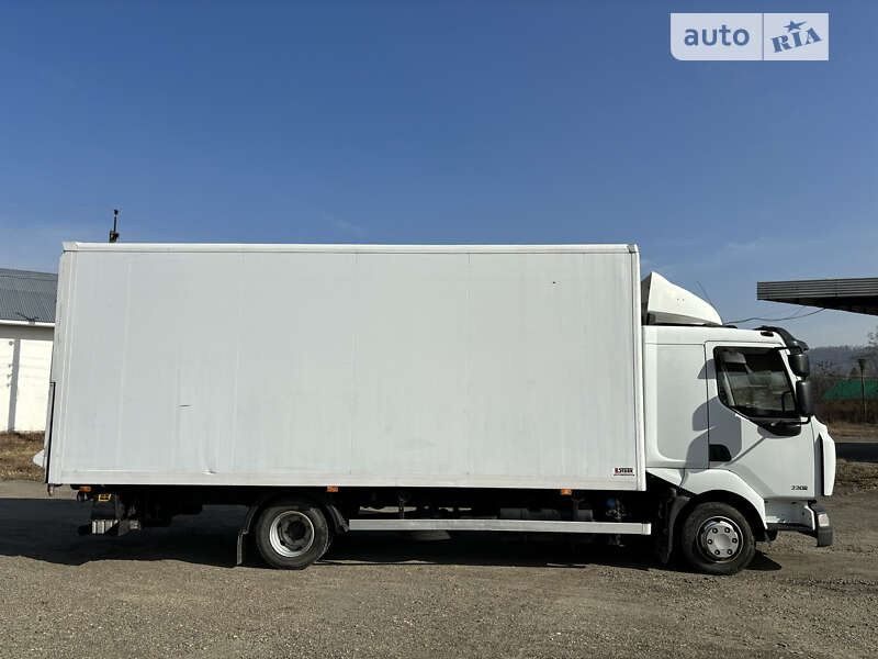 Вантажний фургон Renault Midlum 2010 в Миколаєві