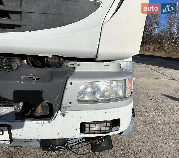 Вантажний фургон Renault Midlum 2012 в Львові