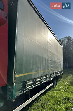 Тентований Renault Midlum 2010 в 