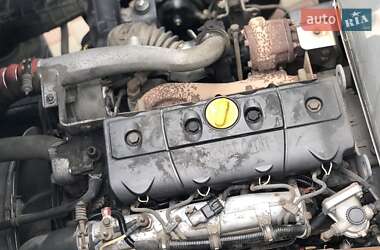 Грузовой фургон Renault Midlum 2005 в 