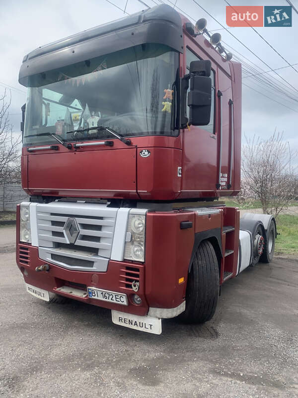 Тягач Renault Midlum 2006 в Полтаві