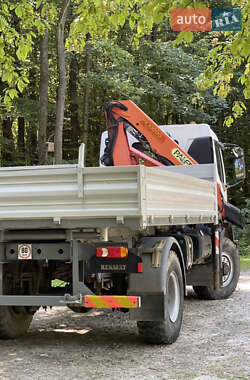 Грузовой фургон Renault Midlum 2003 в 