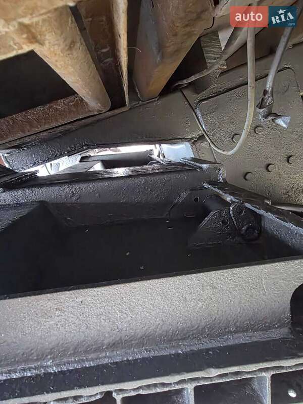 Грузовой фургон Renault Midlum 2003 в Броварах