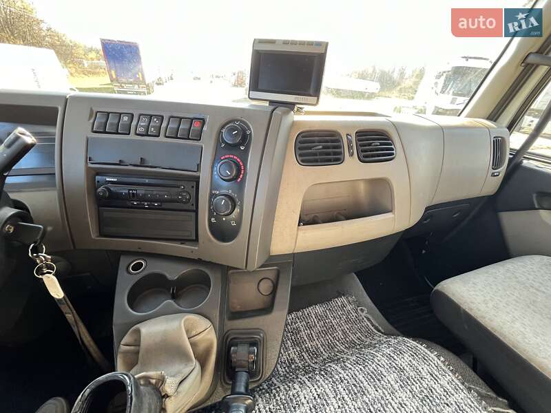 Грузовой фургон Renault Midlum 2013 в Львове