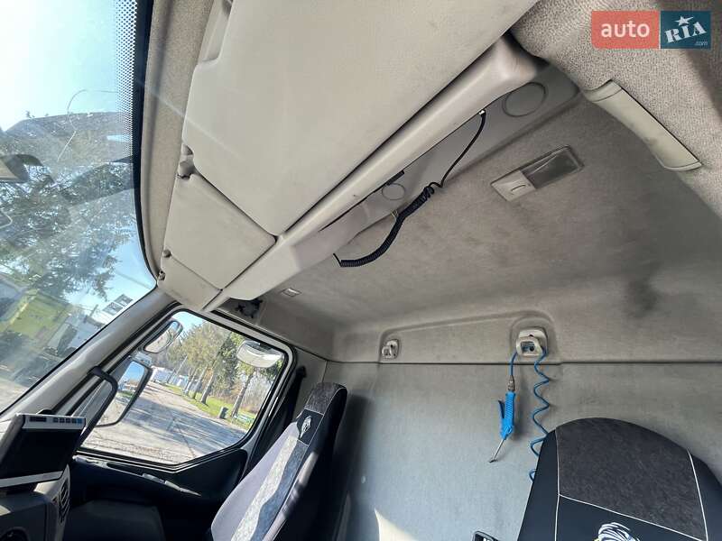 Грузовой фургон Renault Midlum 2013 в Львове