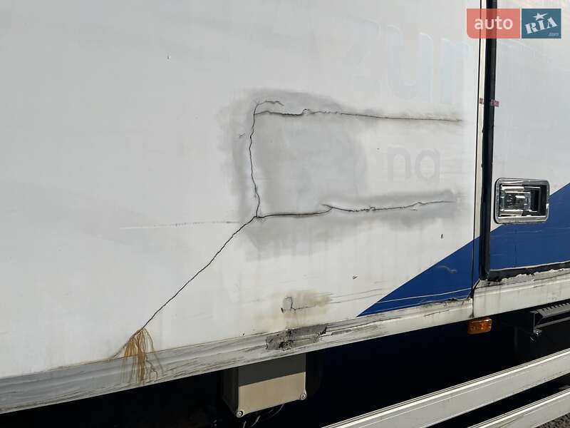 Грузовой фургон Renault Midlum 2013 в Львове