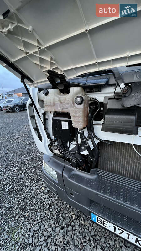 Автовышка Renault Midlum 2010 в Луцке