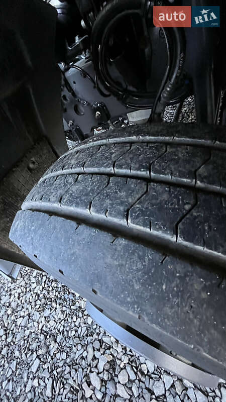 Автовышка Renault Midlum 2010 в Луцке