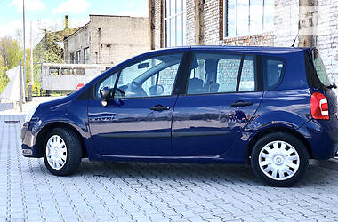 Хэтчбек Renault Modus 2009 в Нововолынске