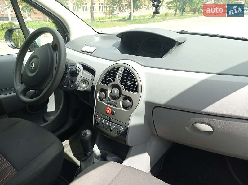 Хэтчбек Renault Modus 2008 в Сумах