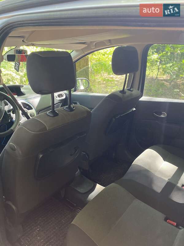 Хэтчбек Renault Modus 2008 в Гайсине