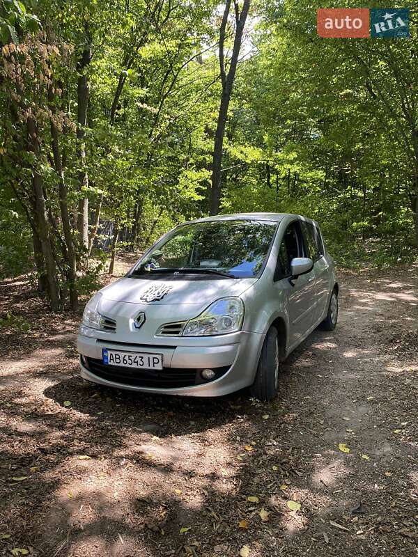 Хэтчбек Renault Modus 2008 в Гайсине