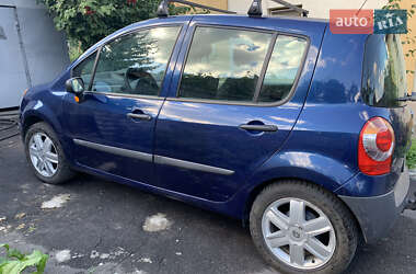 Хэтчбек Renault Modus 2005 в Звенигородке
