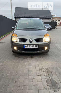 Хэтчбек Renault Modus 2005 в Березане