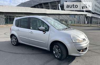 Хетчбек Renault Modus 2011 в Львові