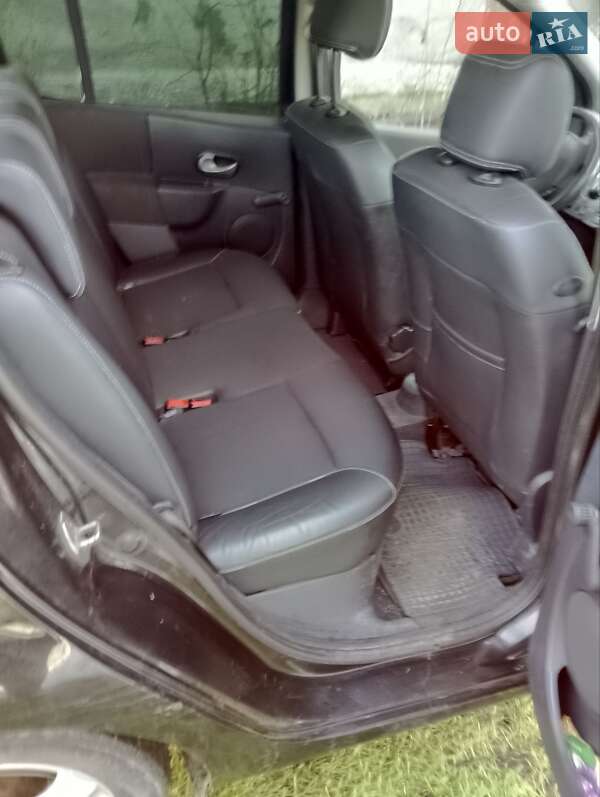 Хэтчбек Renault Modus 2007 в Богуславе