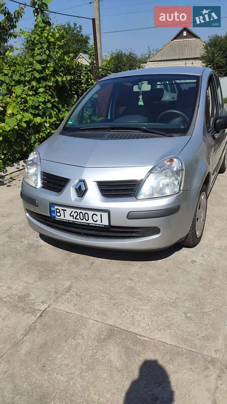 Хэтчбек Renault Modus 2007 в Хмельнике