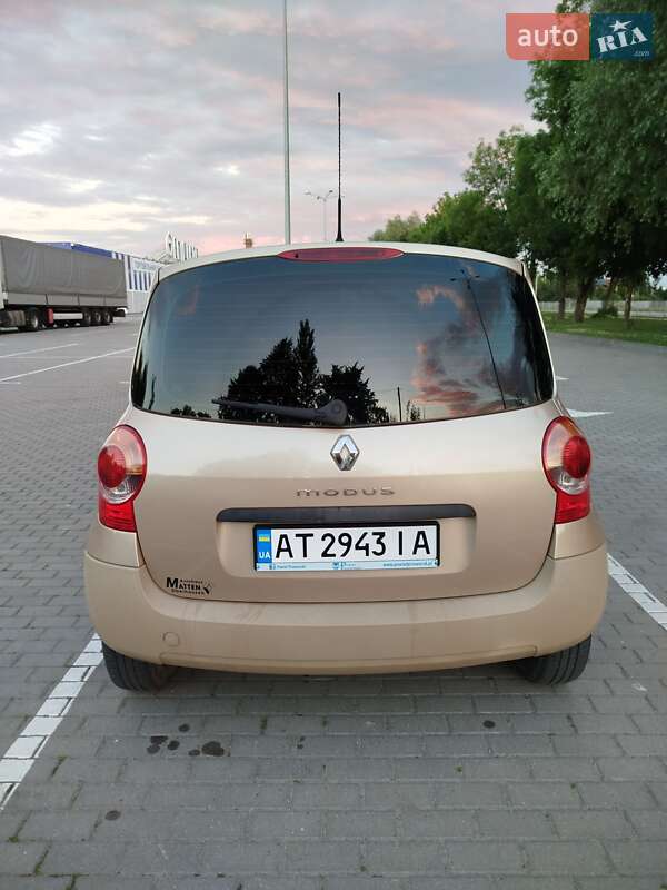 Хэтчбек Renault Modus 2004 в Коломые