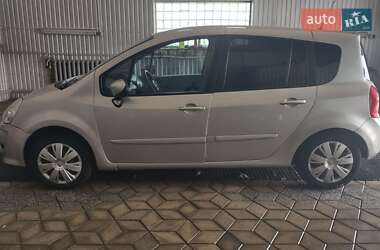 Хэтчбек Renault Modus 2010 в 